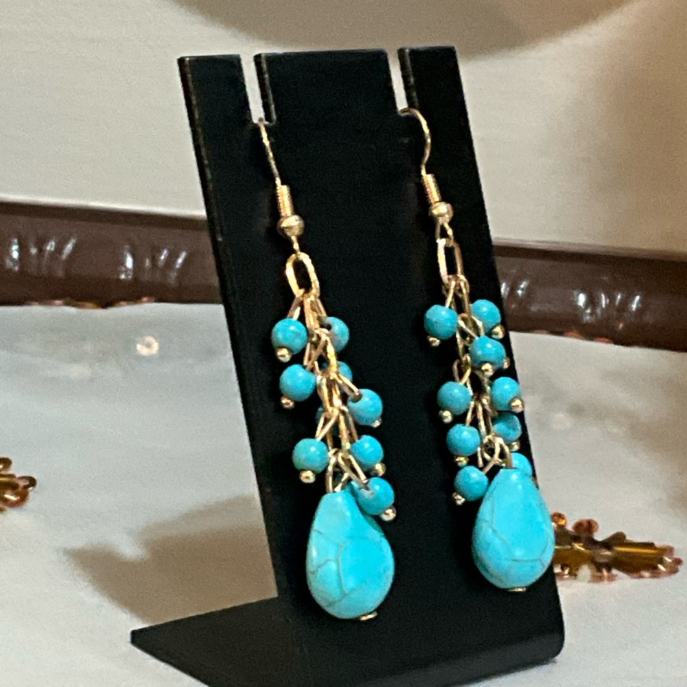 Turquoise and Gold Dangle Earrings - Picture 4 of 6